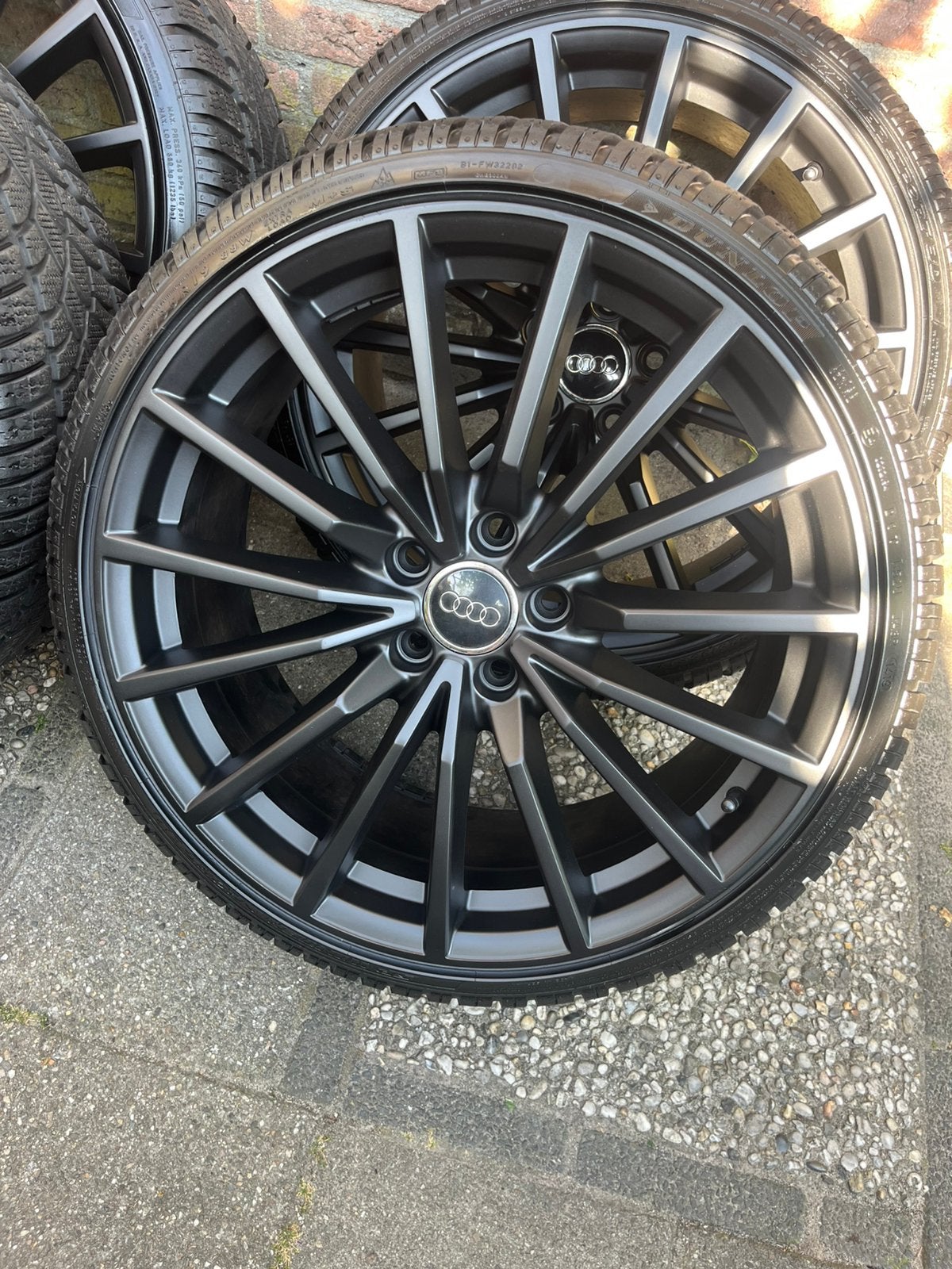 19 inch Audi/Vw velgen met winterbanden 225/35/19 inch 5x112, Banden en Velgen, Winterbanden, 225 mm, Ophalen