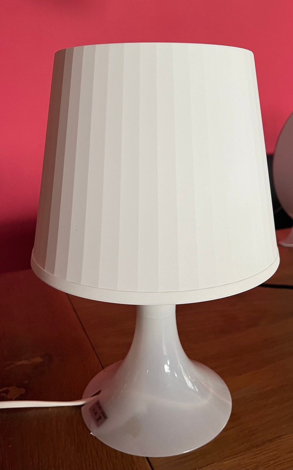 Ikea tafel lamp, Met schakelaar, Wit, Zo goed als nieuw, IKEA