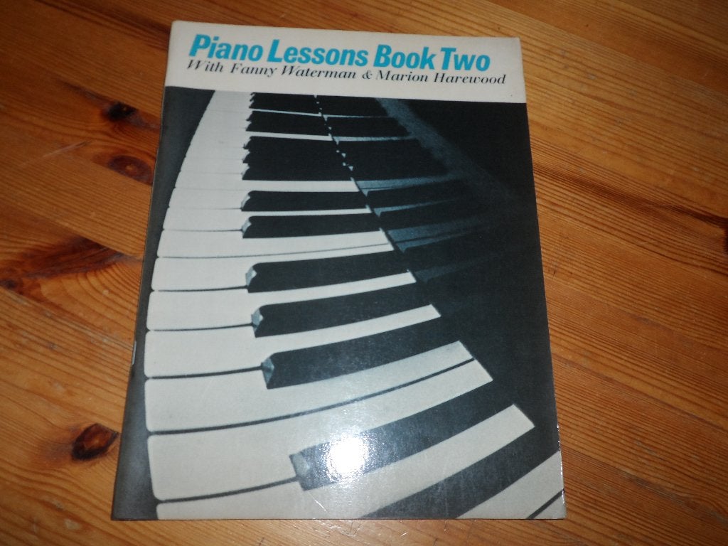 Waterman / harewood - piano lessons book 2, Gebruikt, Ophalen of Verzenden, Artiest of Componist, Piano