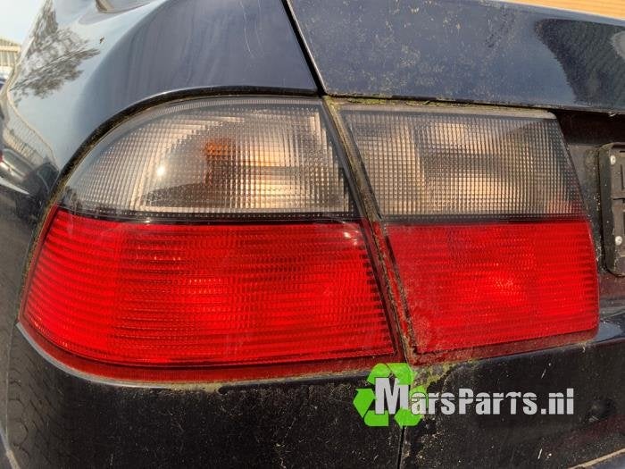 Achterlicht links van een Saab 9-5, Gebruikt, -, -, Ophalen of Verzenden