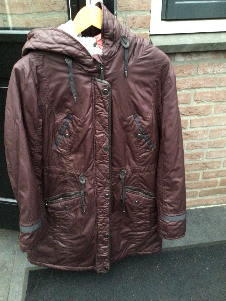 Dames winterjas, Ophalen, Zo goed als nieuw, Maat 42/44 (L), Zwart