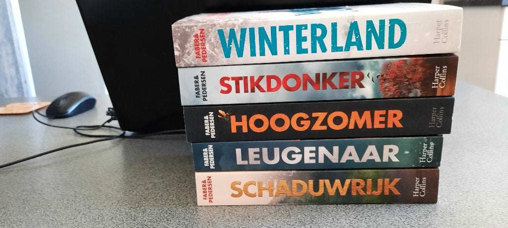 Kim Faber & Janni Pedersen -  5 boeken, Ophalen of Verzenden, Zo goed als nieuw, Scandinavië
