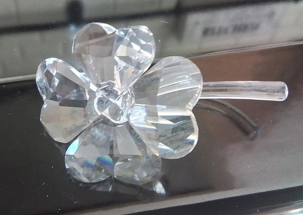 Swarovski bloem, Verzamelen, Swarovski, Ophalen of Verzenden, Zo goed als nieuw, Figuurtje