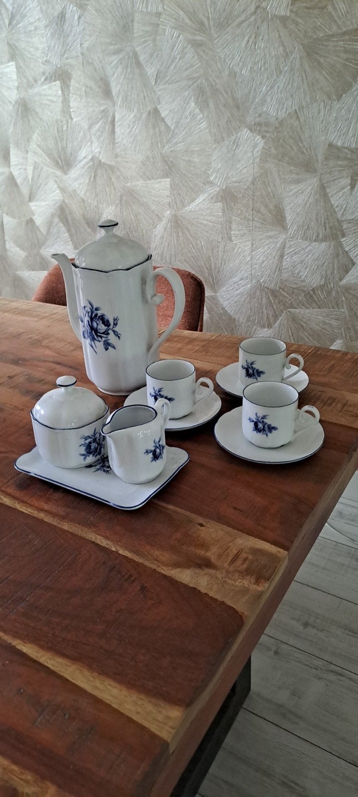 Douwe Egberts Theeservies - Theepot, Kopjes, Melk & Suiker, Ophalen, Overige merken, Klassiek, Zo goed als nieuw