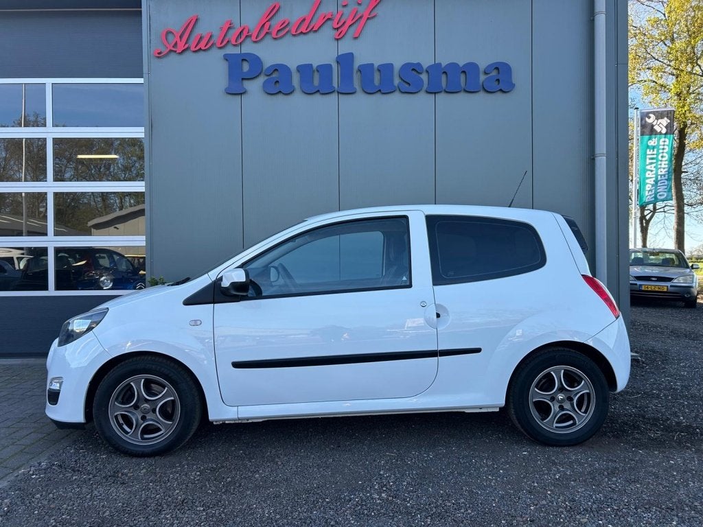 Renault Twingo 1.2 16V Parisienne|AIRCO|BLUETOOTH|TREKHAAK, Auto's, Renault, Twingo, Gebruikt, 4 cilinders, 4 stoelen