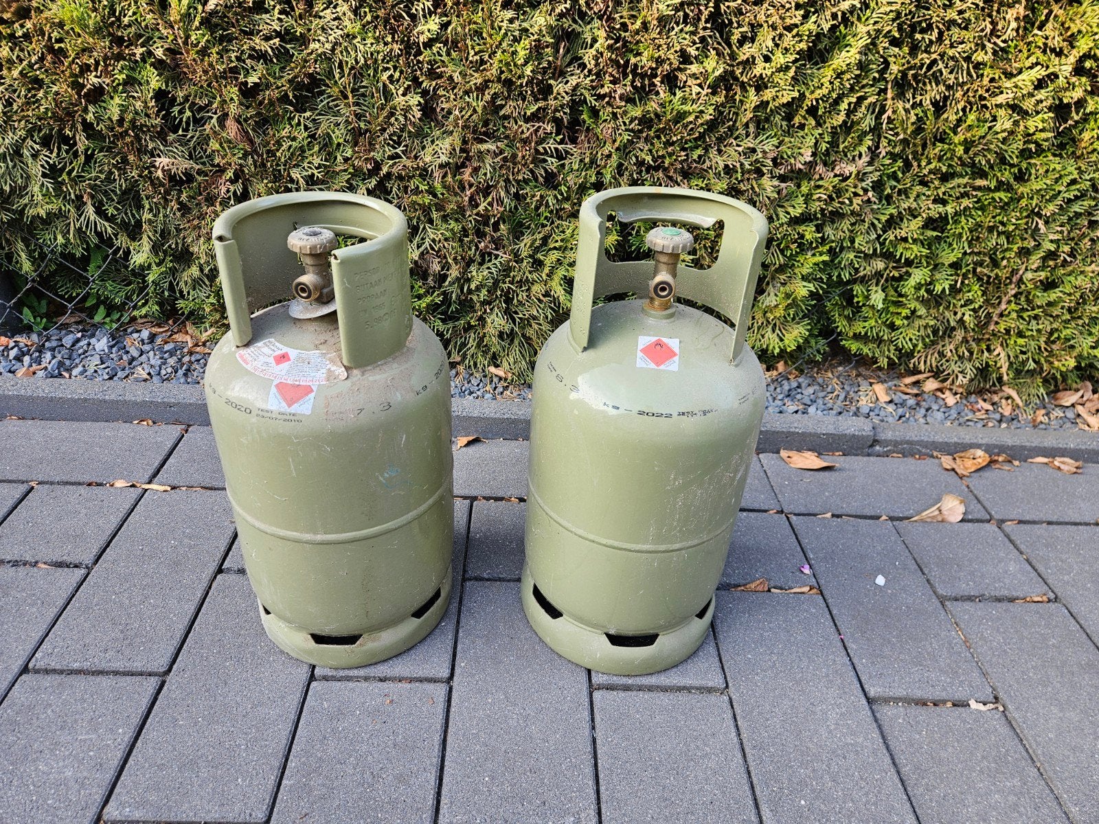 2 groene Propaan gasflessen, Ophalen, Gebruikt