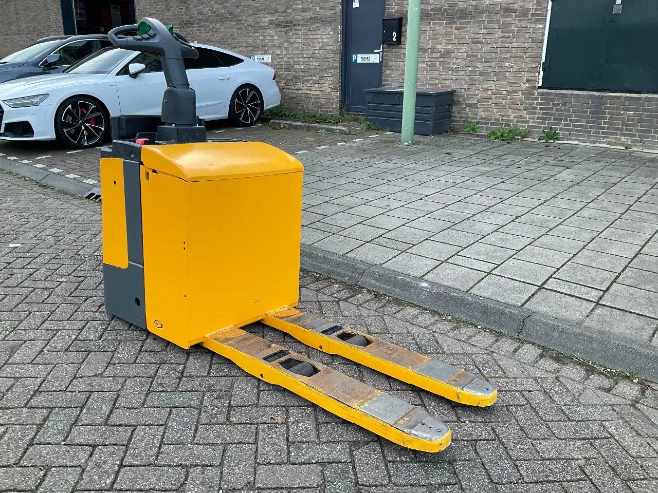 Jungheinrich ERE120 2000KG SPECIAAL PALLETWAGEN / HEFTRUCK, Jungheinrich, Overige aandrijving, Marconistraat 2
3133KL  Vlaardingen, NL