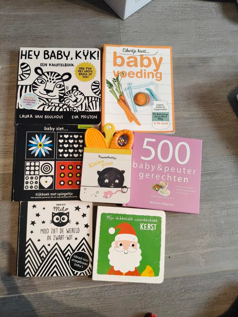 Set babyboekjes kookboekjes en sensorische boekjes, Gelezen, Overige typen, Ophalen of Verzenden, Europa