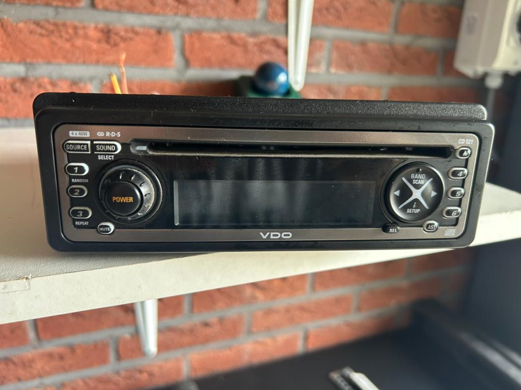 Autoradio CD speler, Ophalen, Zo goed als nieuw