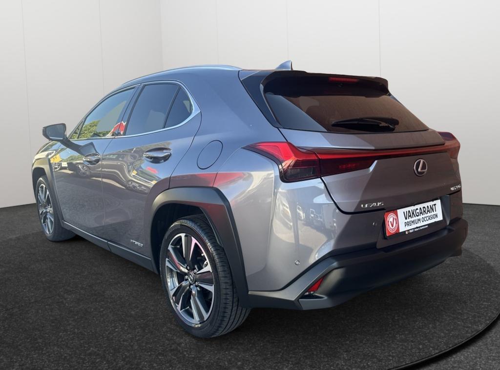 Lexus UX 250h Premium Alcantara Climate Control Nieuwe Bande, 12 maanden, Gebruikt, 4 cilinders, Hybride Elektrisch/Benzine