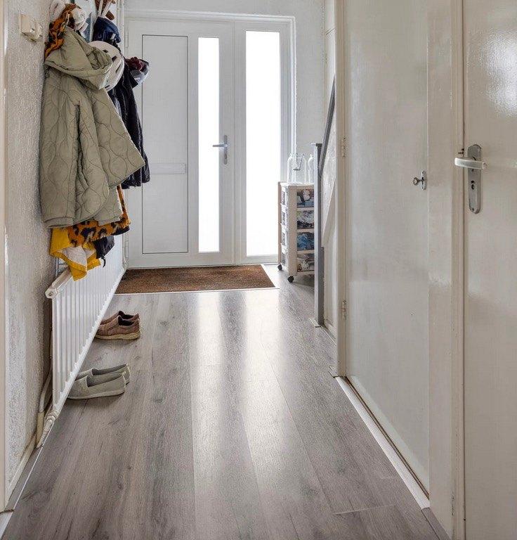 laminaat grijs + 20 m2, Ophalen, 25 tot 50 m², Grijs, Laminaat