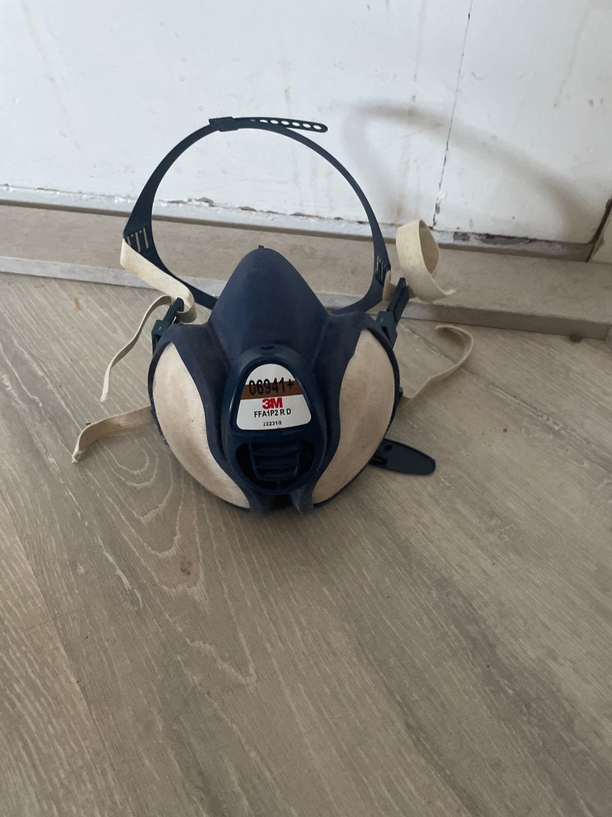 3M Stofmasker 06941+ FFA1P2 R D - Herbruikbaar, Doe-het-zelf en Verbouw, Adembescherming, Ophalen of Verzenden, Gebruikt, Halfgelaatsmaskers