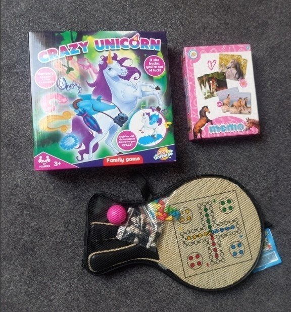 spel Crazy Unicorn, paarden memory en alles in 1 spel, Gebruikt, Ophalen of Verzenden, Een of twee spelers, Toy Universe