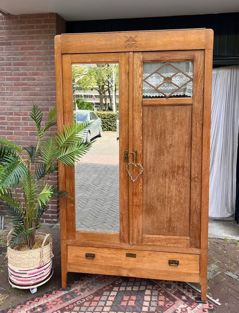 Mooie brocante kledingkast, Huis en Inrichting, Kasten | Kledingkasten, 100 tot 150 cm, Ophalen of Verzenden, Zo goed als nieuw