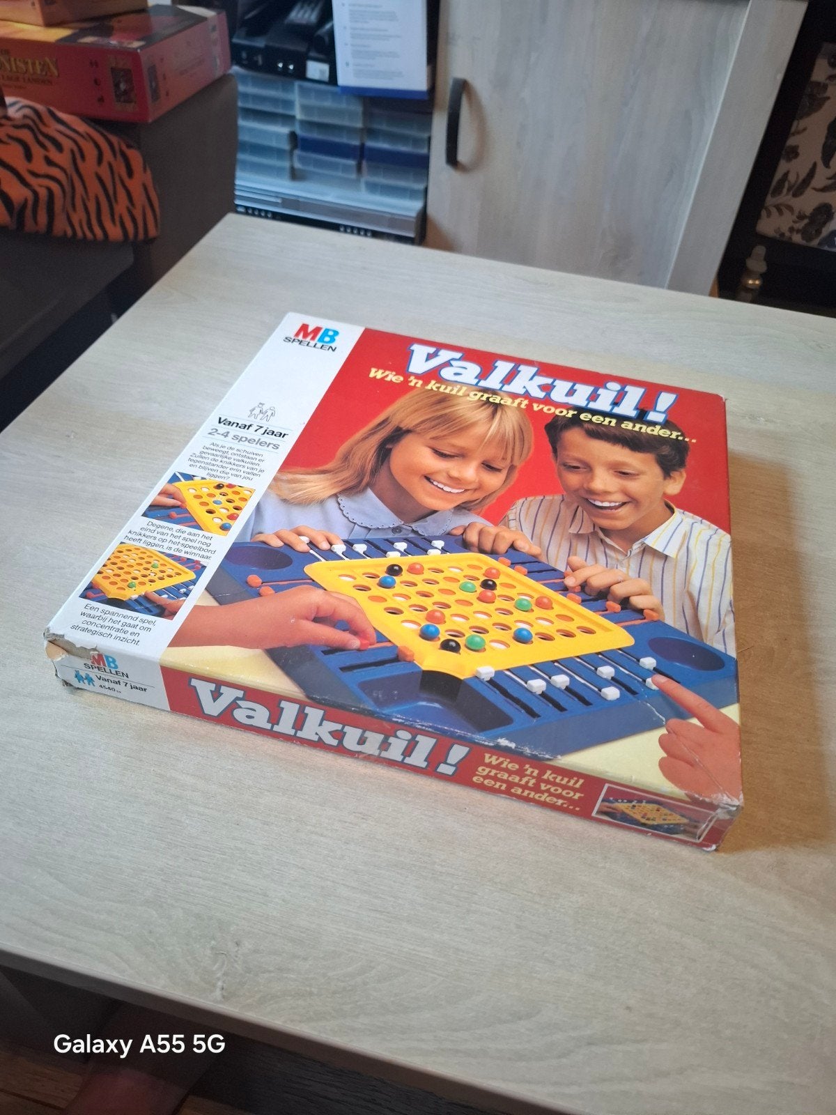Valkuil! Bordspel van MB Spellen - Klassiek Gezinsspel, Onbekend, Ophalen of Verzenden, Drie of vier spelers, Onbekend