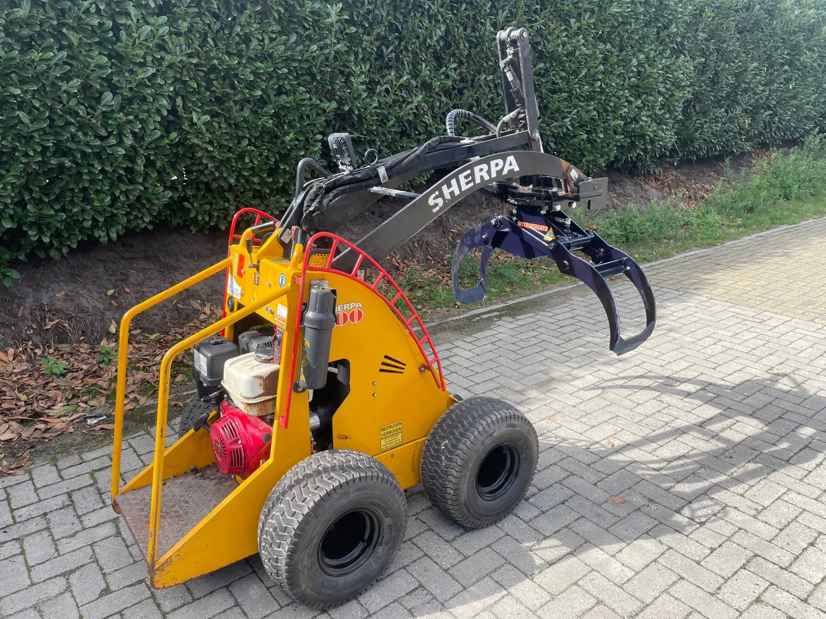 Unieke Sherpa 100 voor boomverzorging hovenier minishovel, Ophalen, Wiellader of Shovel