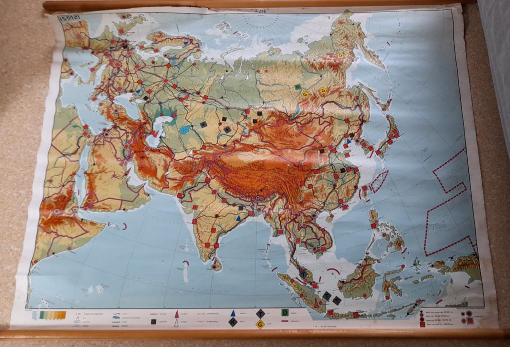 Een schoolplaat, landkaart van Azië, Antiek en Kunst, Antiek | Schoolplaten, Ophalen, Aardrijkskunde