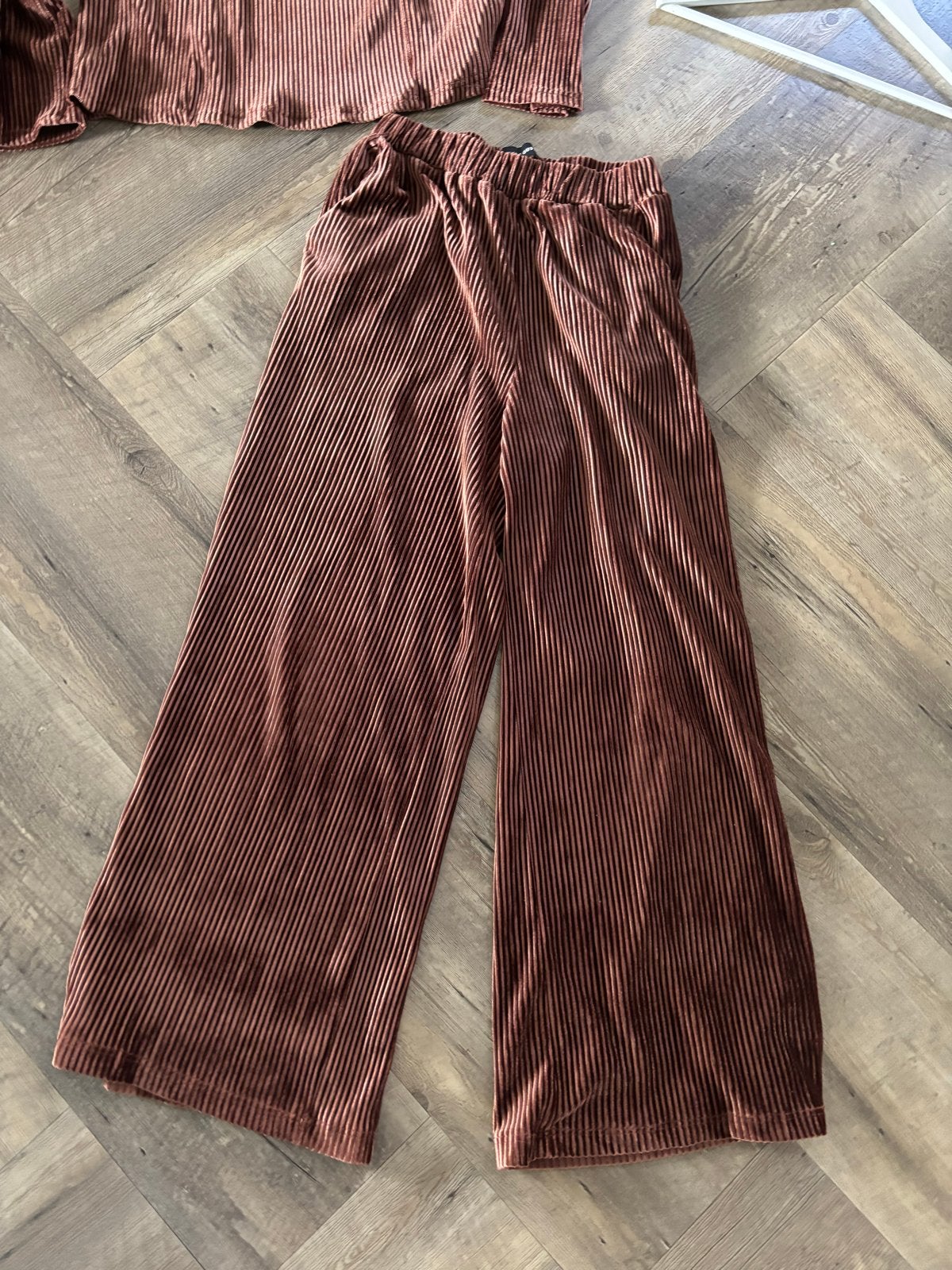 Guts & Gusto set, maat S/M, Maat 38/40 (M), Bruin, Ophalen of Verzenden, Lang