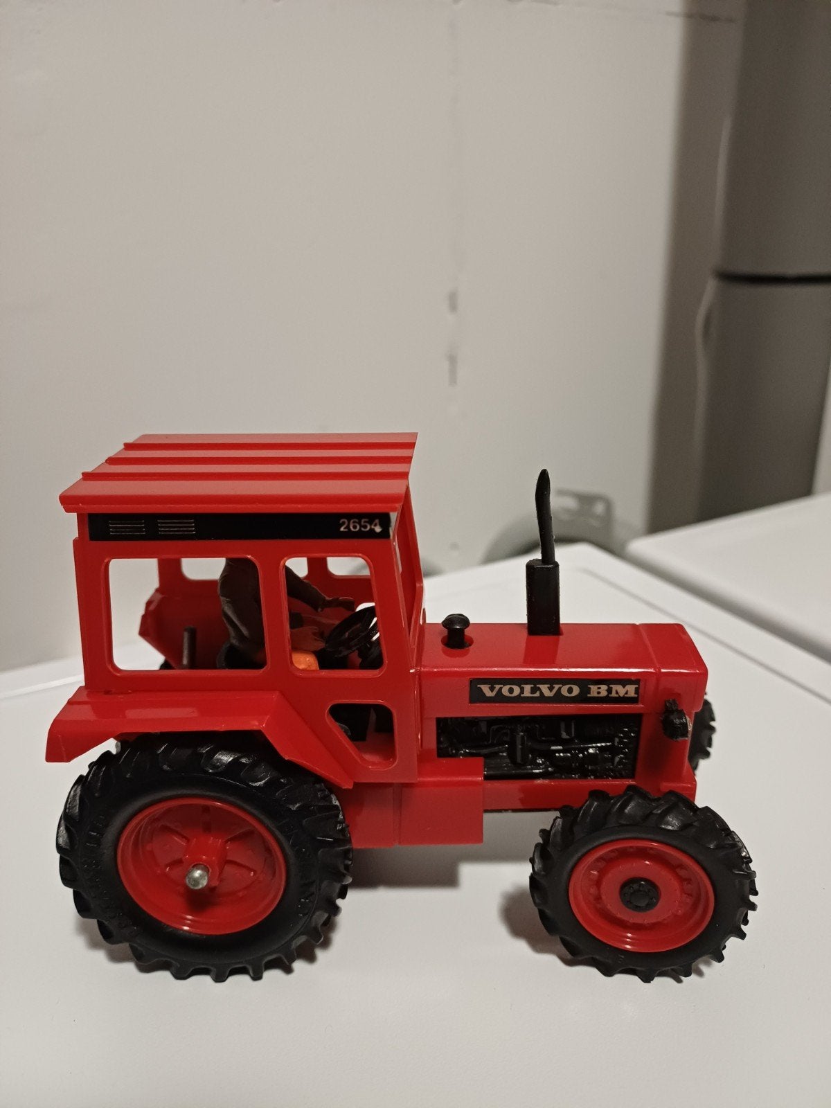 Britains Volvo BM 2654, Ophalen of Verzenden, Gebruikt, Tractor of Landbouw, Britains