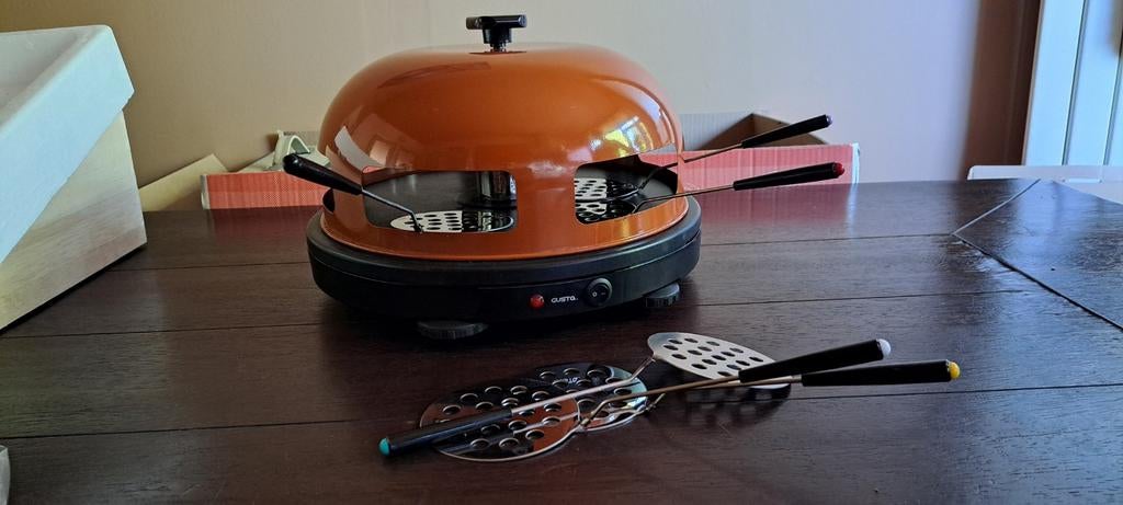 Gusto Pizza Fun Pizzaoven - Perfect voor gezellige avonden, Ophalen, Zo goed als nieuw, Gusto