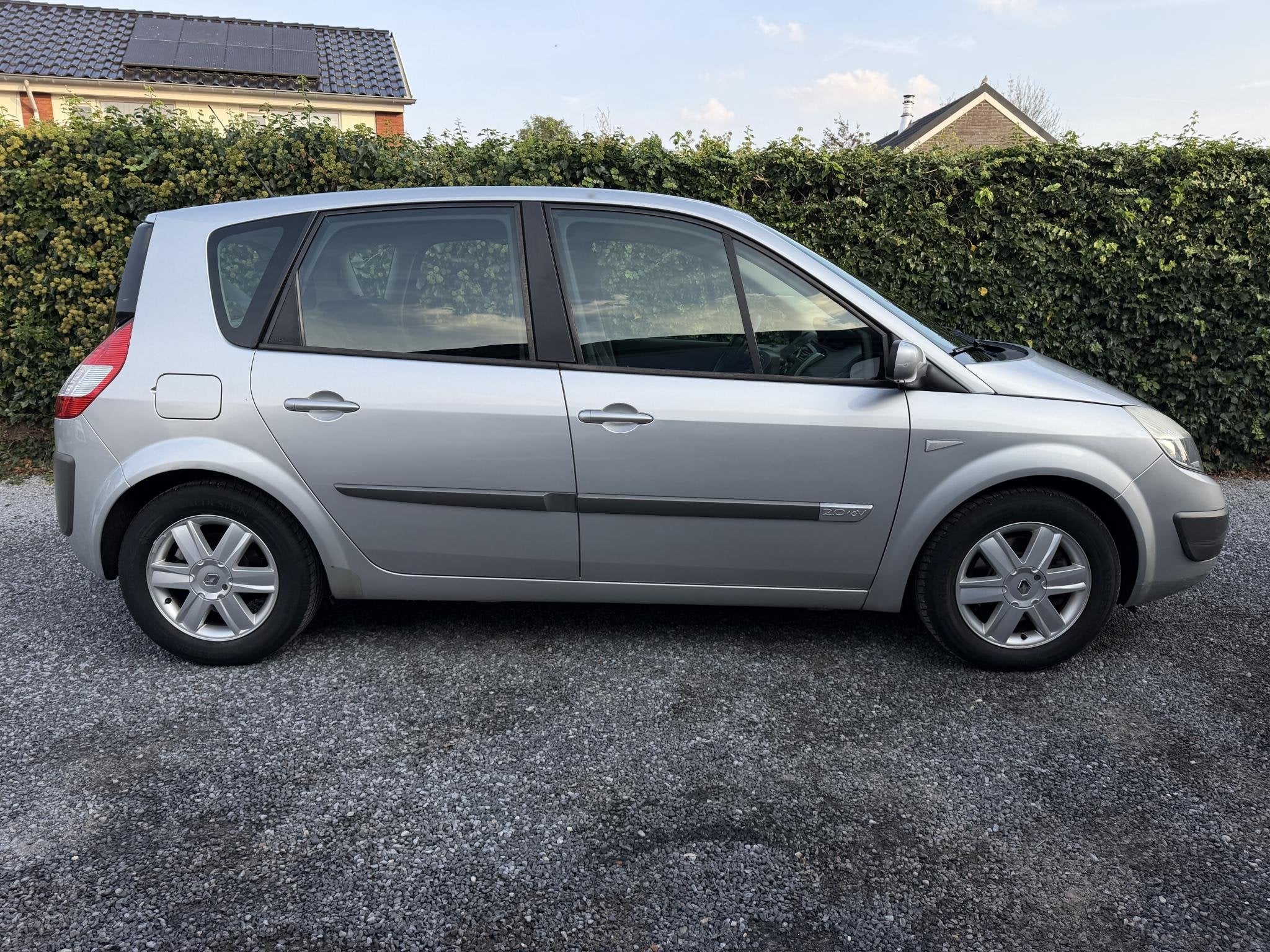 Renault Scénic 2.0-16V Expression Comfort | Airco | Cruise, 1998 cc, Stof, Gebruikt, 4 cilinders