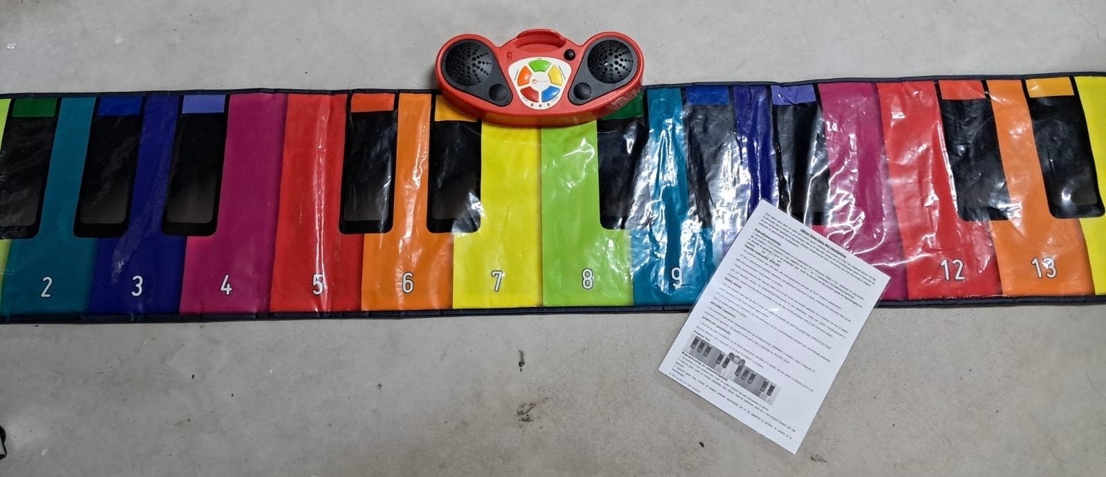 Kinder Piano mat speelgoed, Ophalen, Gebruikt, Overige typen, Met licht