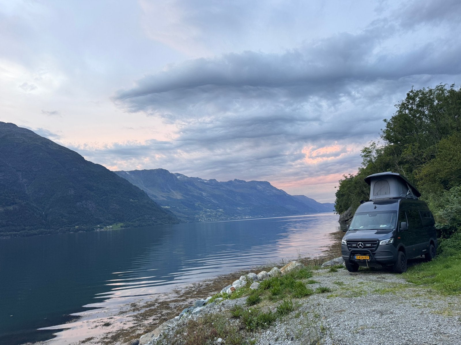 4x4 camper te huur - 4 personen, Caravans en Kamperen, Verhuur
