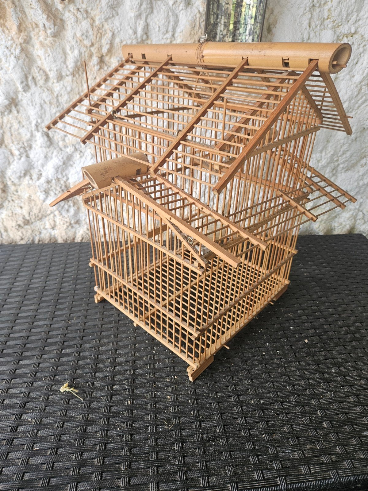 vogelkooi bamboe, Dieren en Toebehoren, Vogels | Hokken en Kooien, Ophalen of Verzenden, Gebruikt, Hout, Vogelkooi