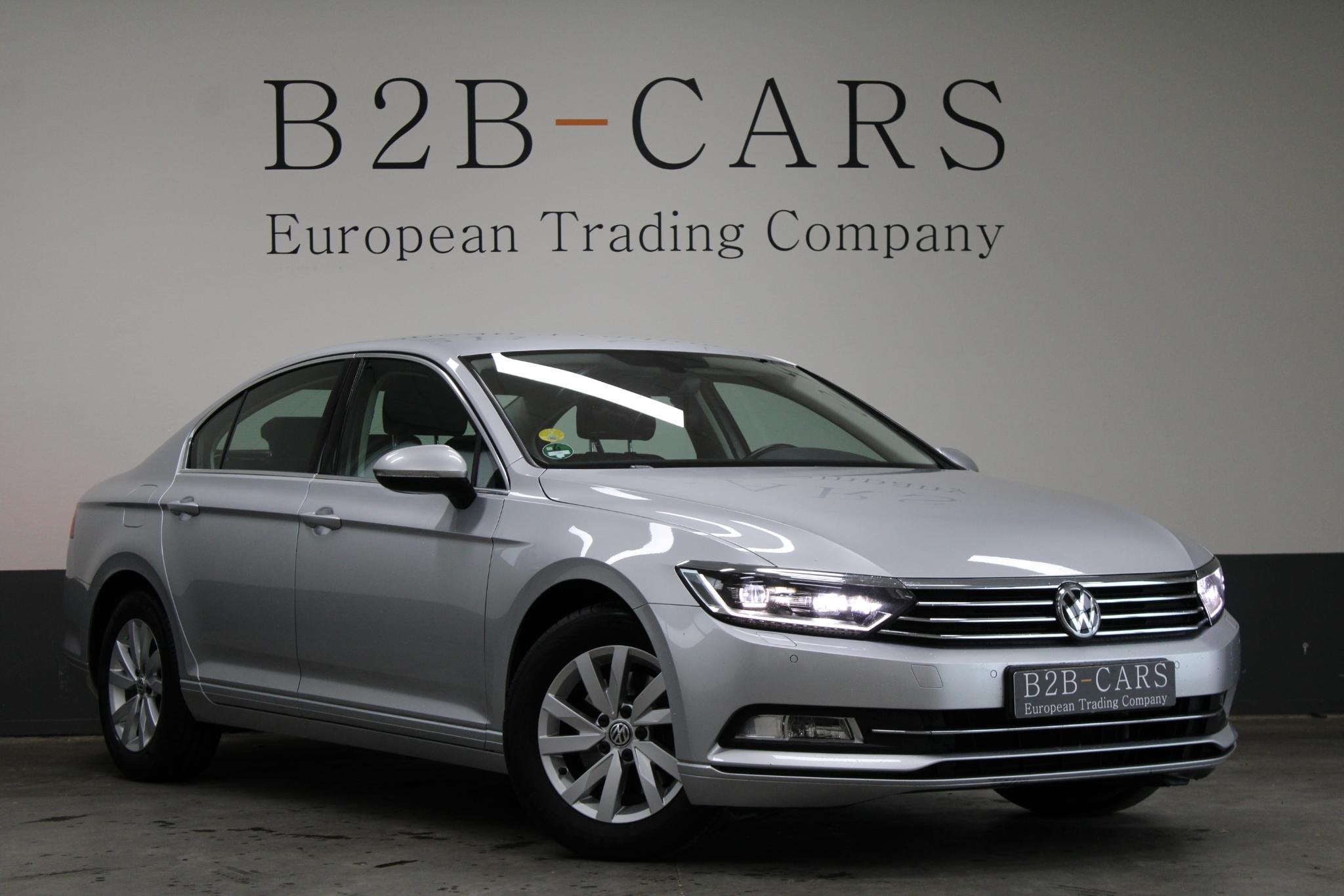 Volkswagen Passat 1.6 TDI Comfortline Business | LED | Navi, Auto's, Volkswagen, Bedrijf, Te koop, Passat, ABS, Adaptieve lichten
