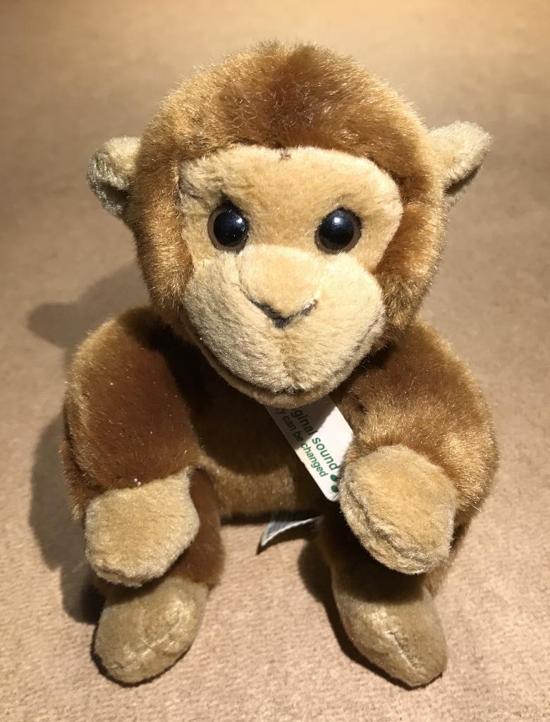 aap, knuffel, Kinderen en Baby's, Speelgoed | Knuffels en Pluche, Met label, Ophalen of Verzenden, Zo goed als nieuw, Klein (minder dan 20 cm)