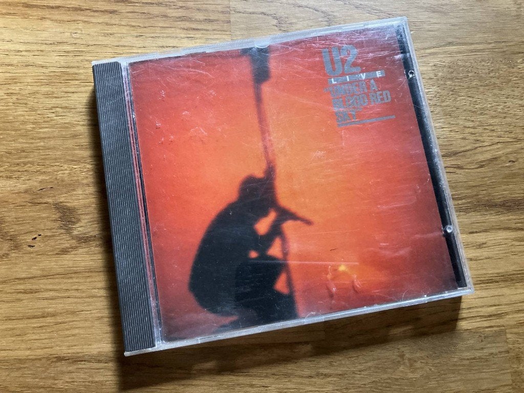 U2 / Under A Blood Red Sky (Live), Ophalen of Verzenden, Zo goed als nieuw, Poprock