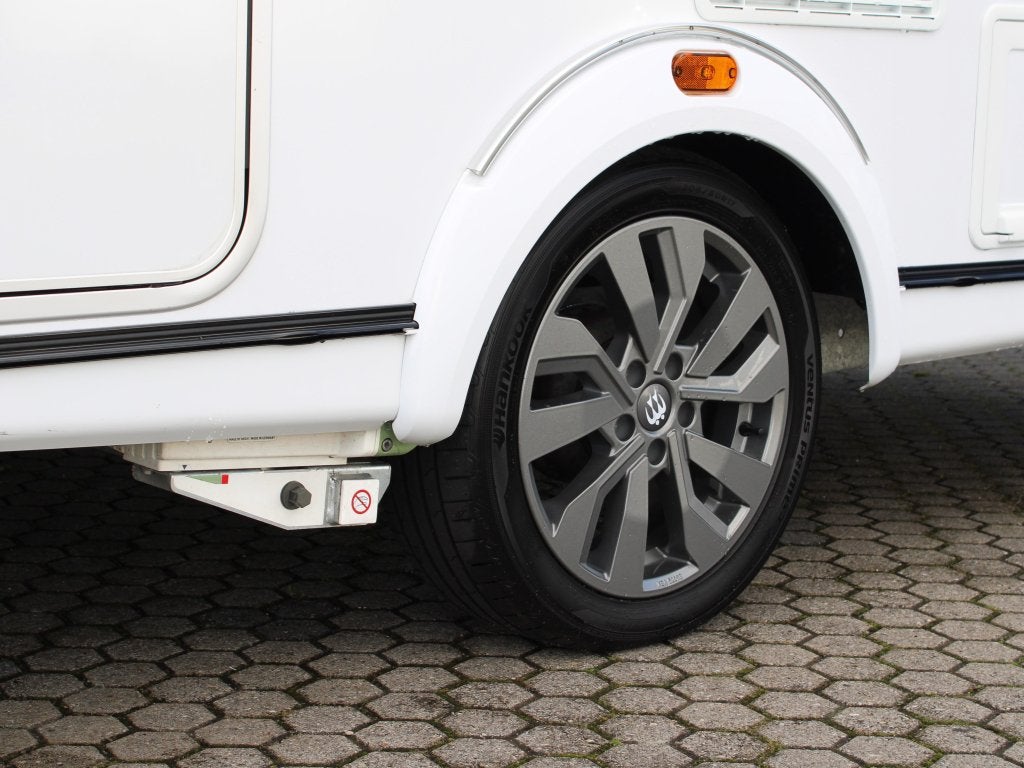 Knaus Sport Silver Selection 400 LK Stapelbed Mover Voortent, Bedrijf, Treinzit, Dwarsbed, 4 tot 5 meter