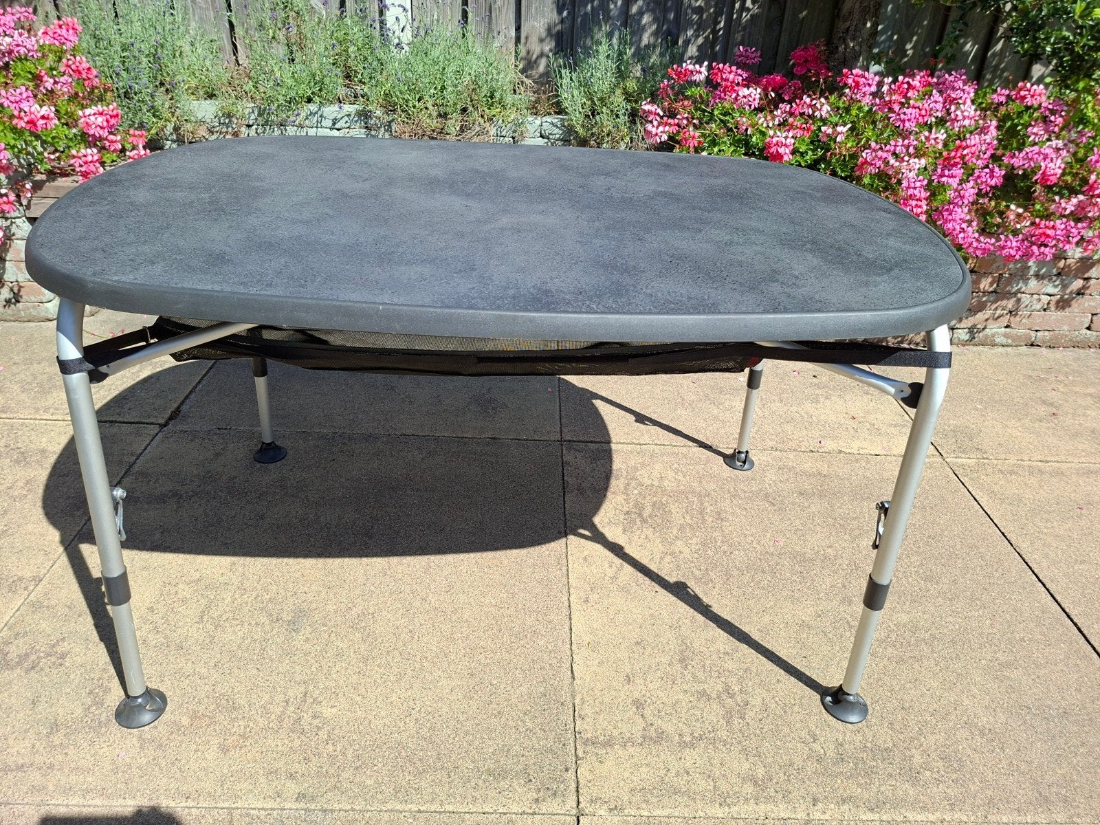 Westfield Superb 130 campingtafel met netje
 campingtafel me, Ophalen, Gebruikt