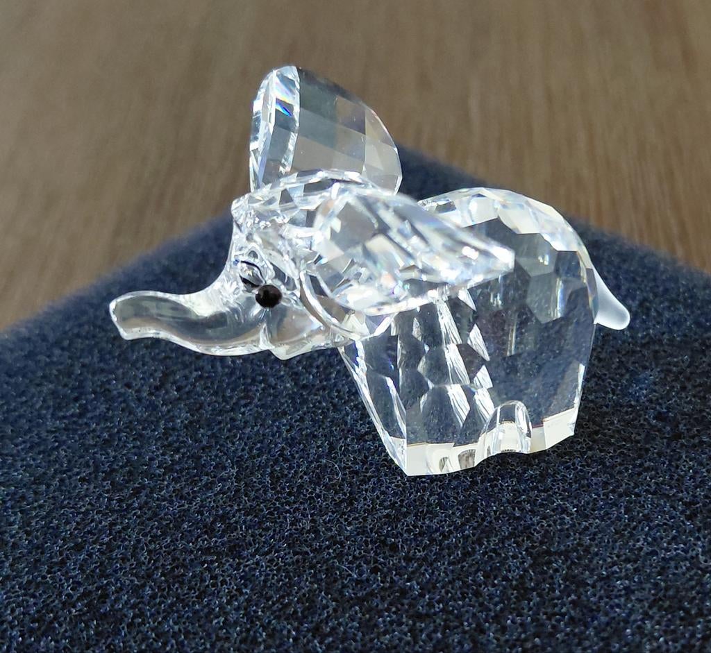 Swarovski olifant klein, Ophalen of Verzenden, Zo goed als nieuw, Figuurtje