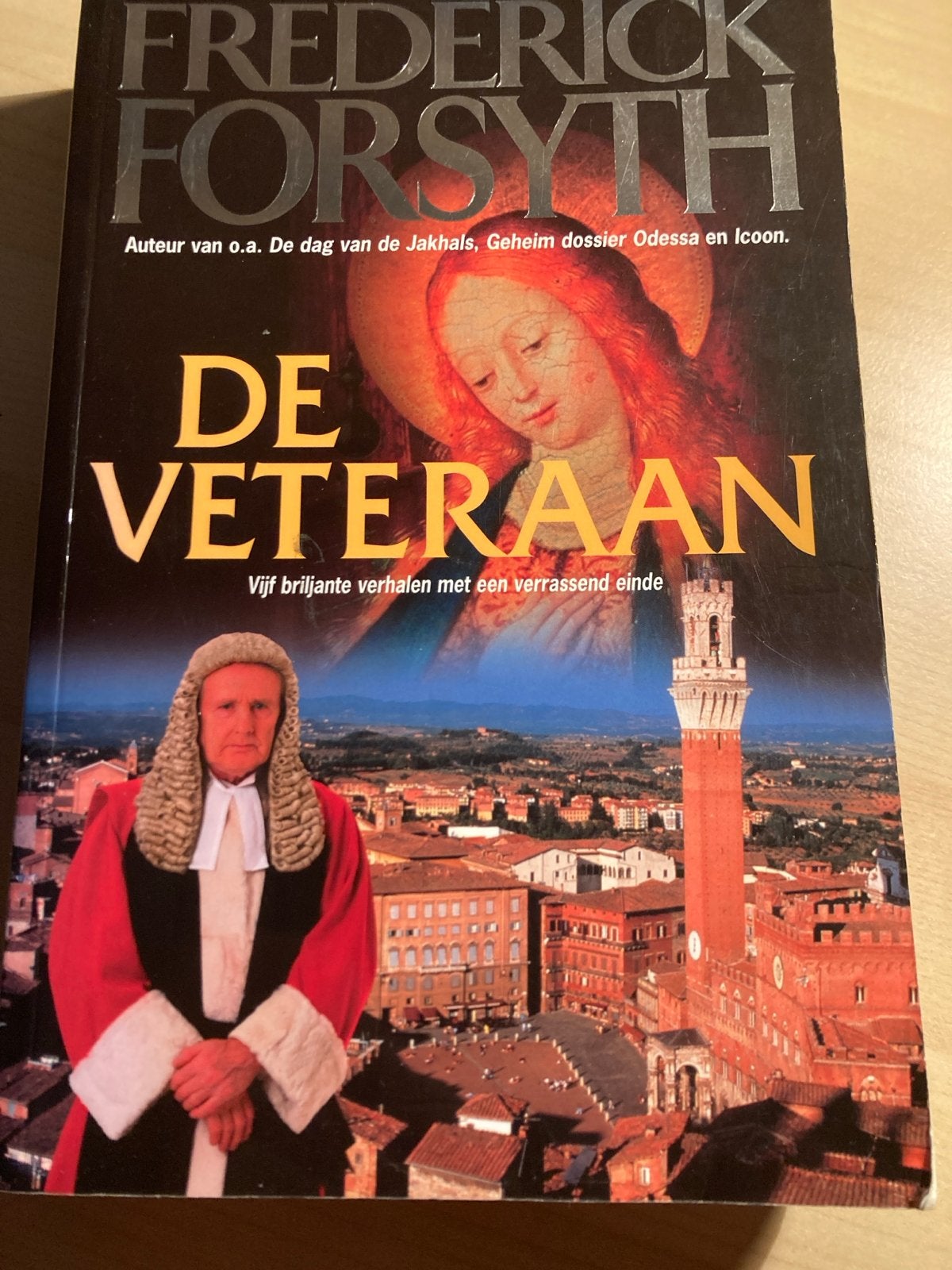 De Veteraan - Frederick Forsyth (Thriller), Ophalen of Verzenden, Gelezen