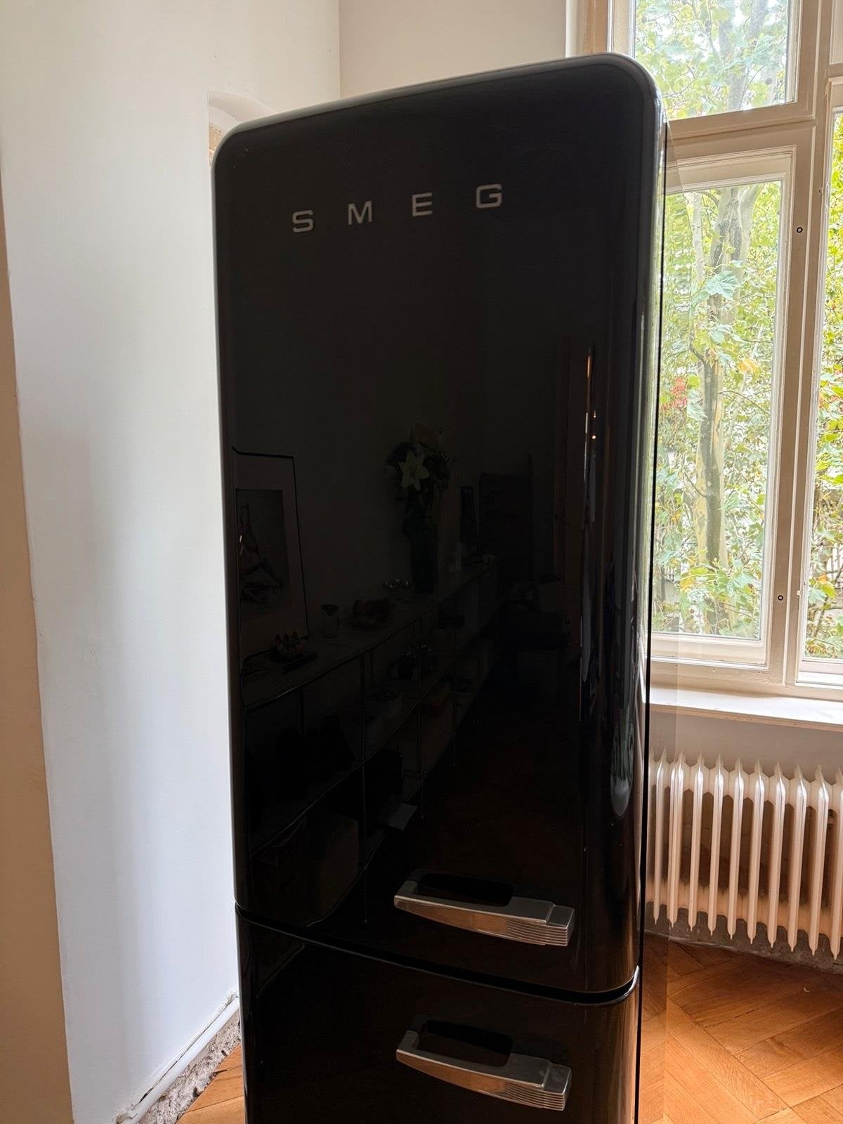 Smeg FAB32 Retro Koelvriescombinatie Zwart, Witgoed en Apparatuur, Koelkasten en IJskasten, Gebruikt, 200 liter of meer, 60 cm of meer