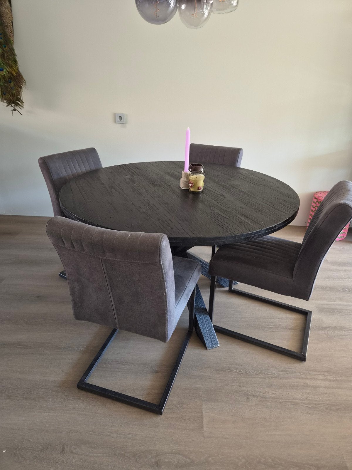 Ronde eettafel 130 cm met spinpoot, Huis en Inrichting, Ophalen