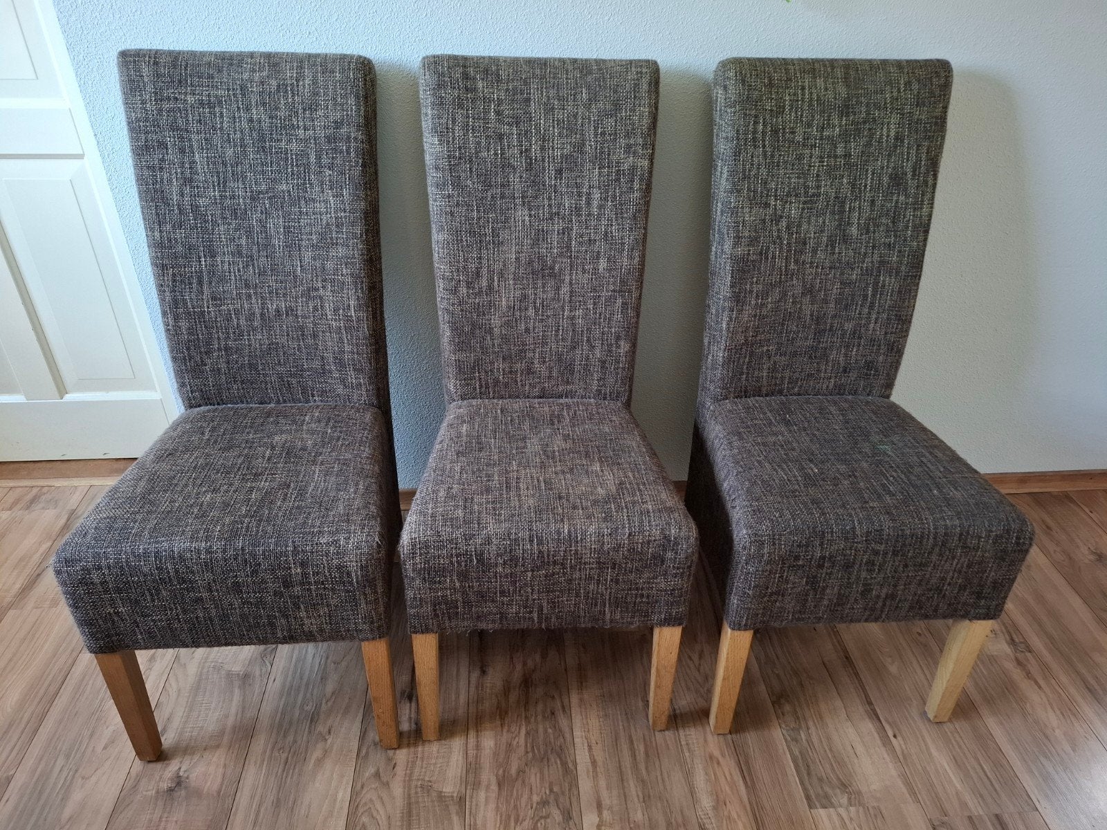 Set van 3 bruine eetkamerstoelen, Ophalen, Gebruikt, Modern, Klassiek, Hout