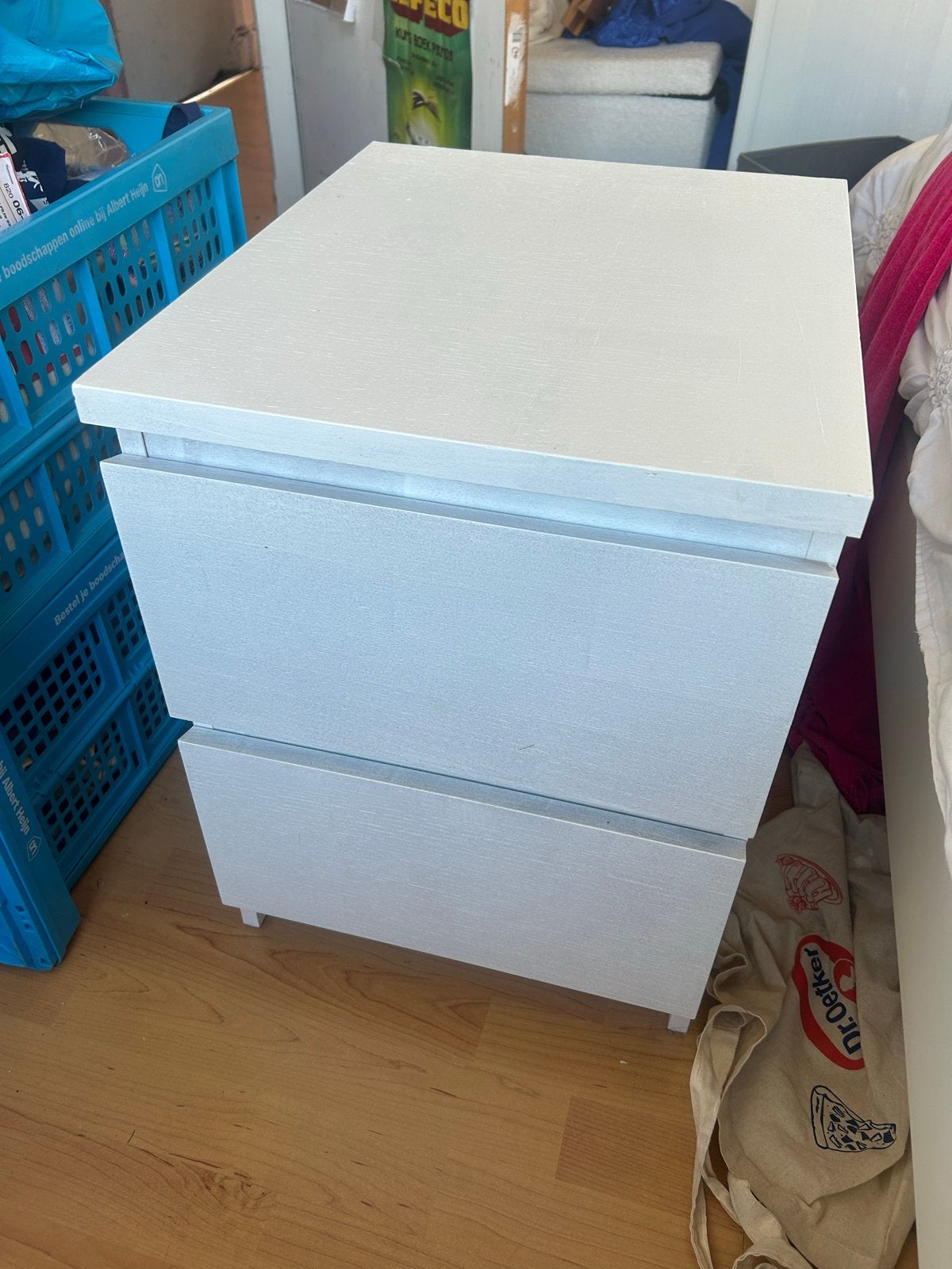 Nachtkastje met 2 lades - Wit geverfd IKEA MALM, Huis en Inrichting, Slaapkamer | Nachtkastjes, Ophalen, Gebruikt, Minder dan 45 cm