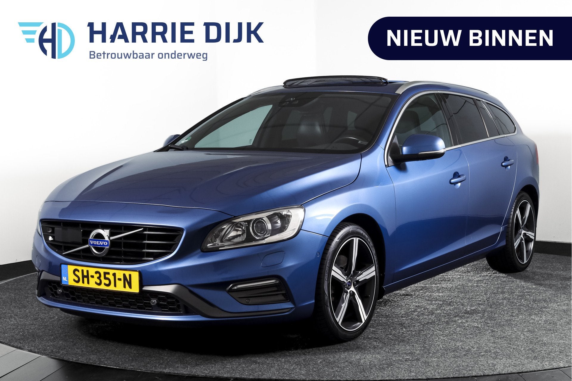 Volvo V60 2.0 T4 190 PK Business Sport - Automaat Org NL. |, Gebruikt, Euro 6, 1969 cc, Blauw