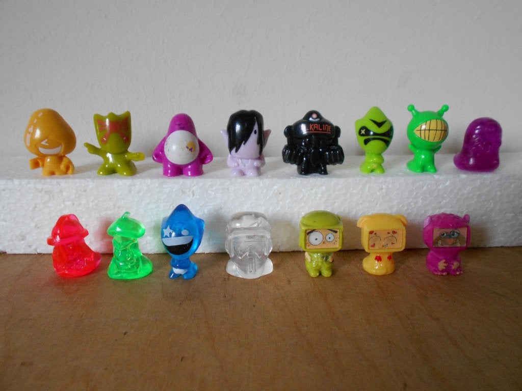 Gogo crazy bones, Toonz micro monsters, Niet van C1000, Verzamelen, Ophalen of Verzenden, Gebruikt