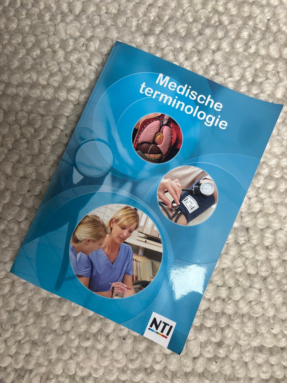 Medische terminologie NTI - nieuw, Ophalen of Verzenden, Beta, Nieuw, MBO