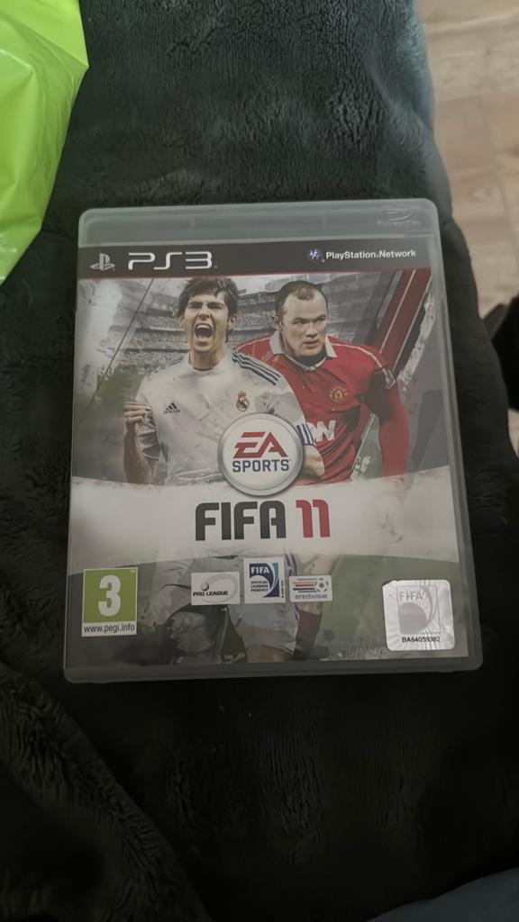 FIFA 11, Ophalen, Zo goed als nieuw, Sport, 3 spelers of meer