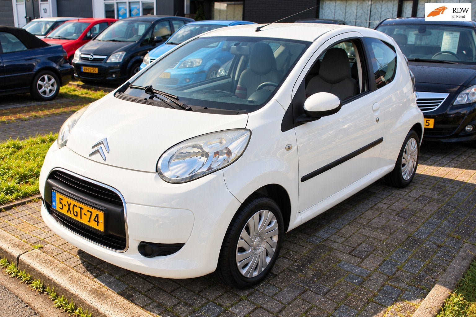 Citroen C1 1.0-12V Selection 96.000km NAP! Dealer onderhoude, Auto's, Voorwielaandrijving, Euro 5, Stof, Gebruikt