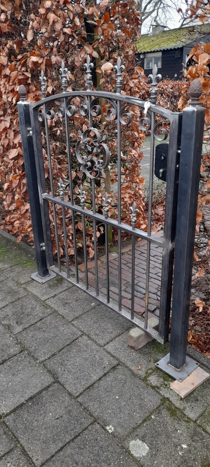 sierpoortje getoogd, Ophalen, Nieuw, 150 tot 200 cm, Hout