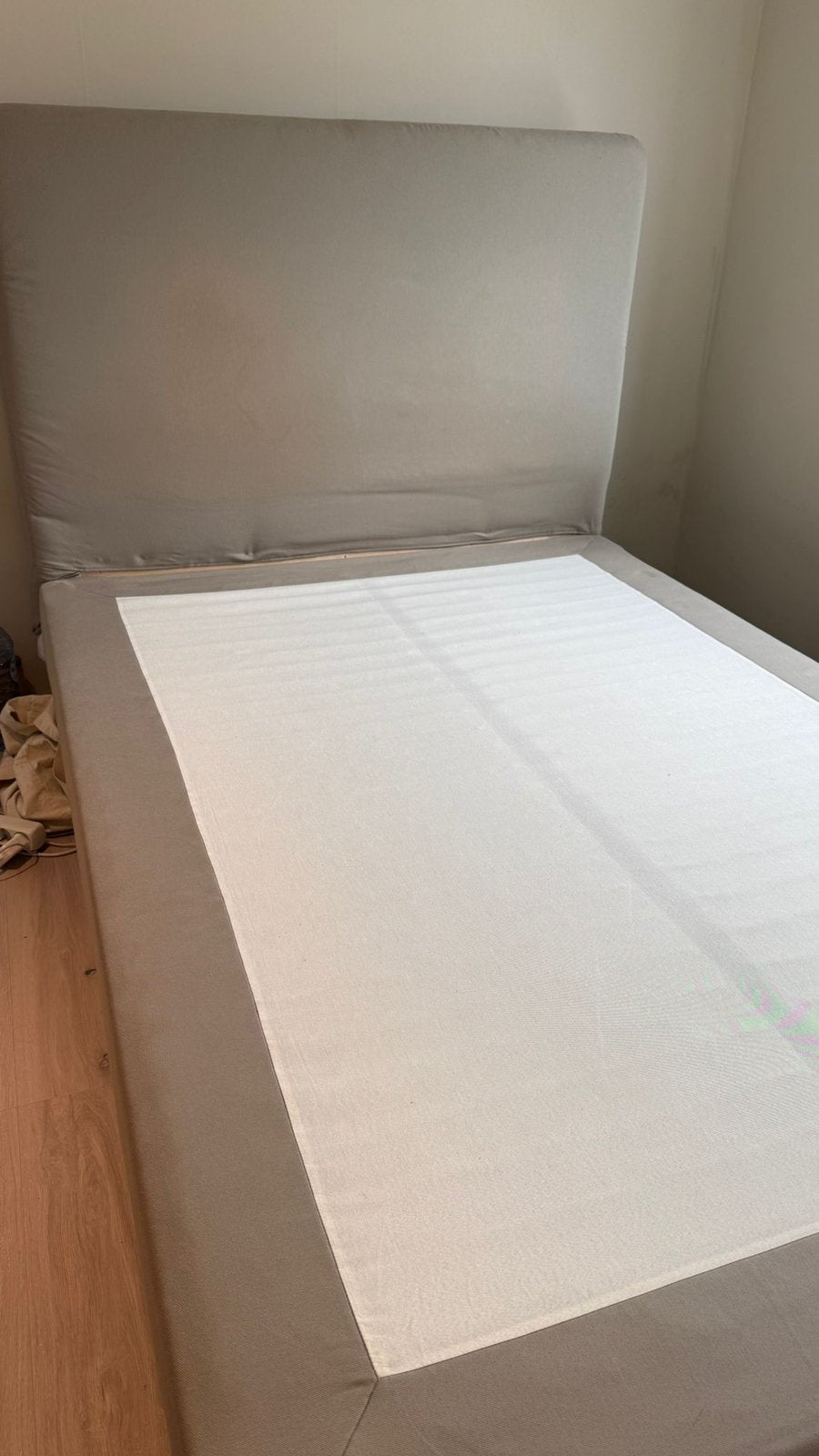 Ikea 2 persoonsbed/twijfelaar met hoofdbord beige, Huis en Inrichting, Slaapkamer | Bedden, Ophalen, Gebruikt, Tweepersoons, 140 cm