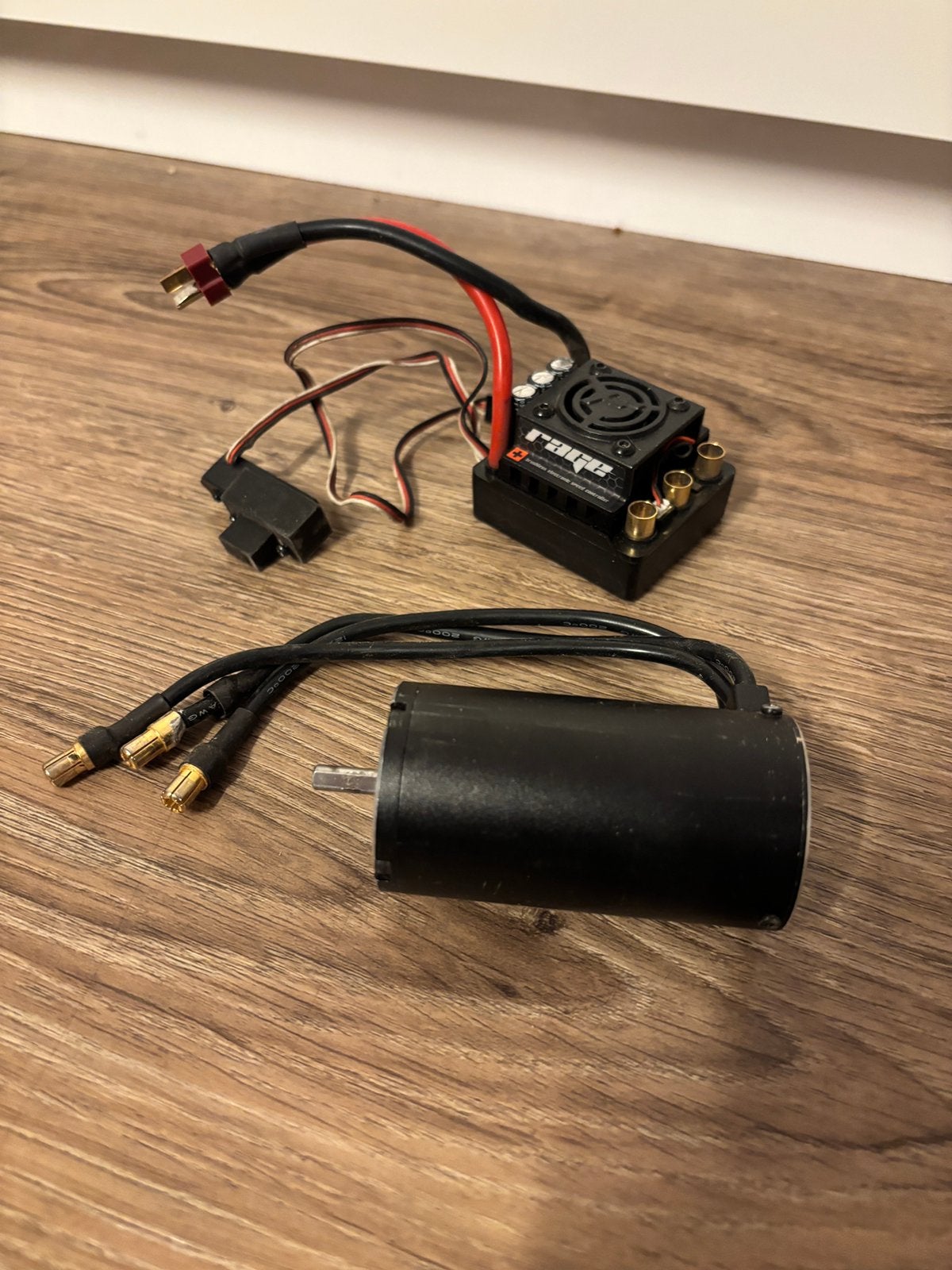 HPI Scream Trophy Brushless ESC Regelaar + Motor, Ophalen, Zo goed als nieuw, Onderdeel