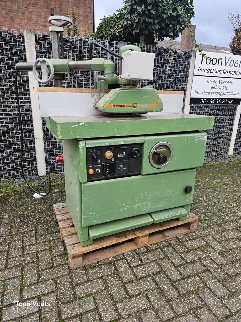 Freesmachine SCM met aanvoerapparraat, Ophalen, Gebruikt, Overige soorten, SCM