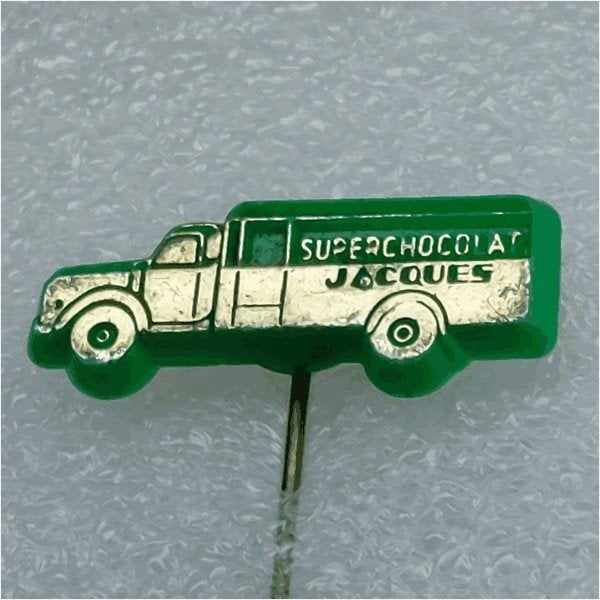SP0747 Speldje Superchocolat Jacques goud op groen, Verzamelen, Ophalen of Verzenden, Gebruikt, Overige onderwerpen