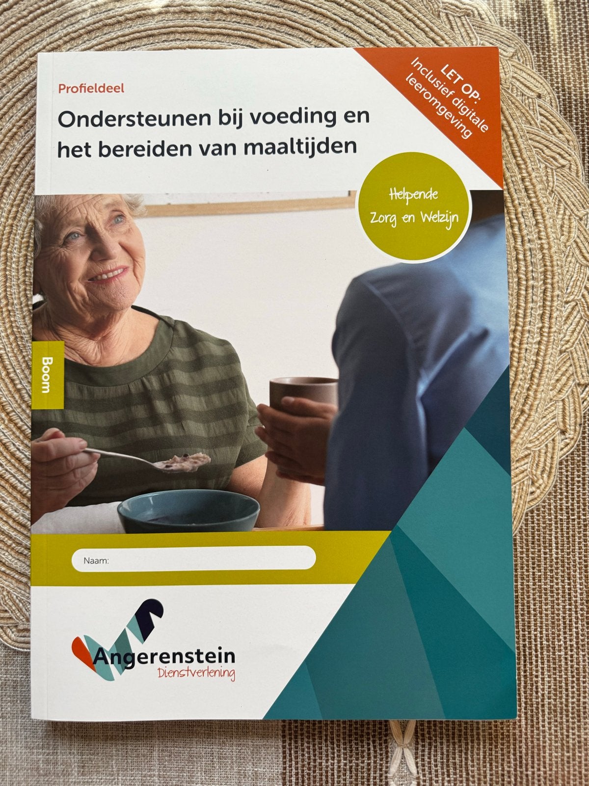 Studieboeken Helpende Zorg en Welzijn niveau 2 (9 boeken), Ophalen, Zo goed als nieuw, Overige niveaus, Overige vakken